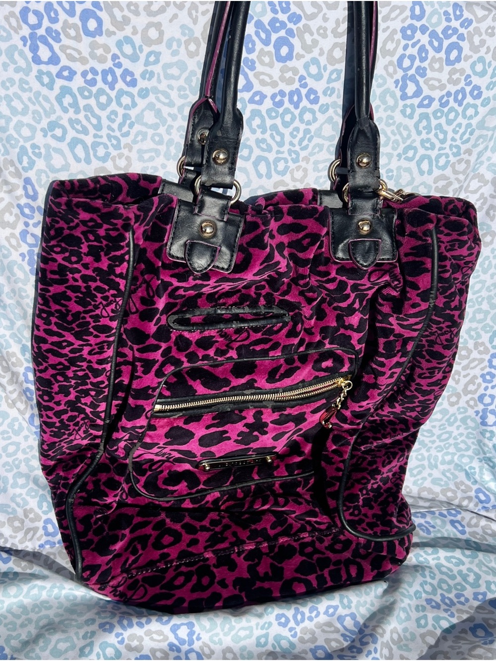 Vintage Pink Juicy Couture Purse Tote Bag Leopard Print Velour Y2K Charm Cheetah
